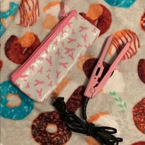 Mini straightener🎀